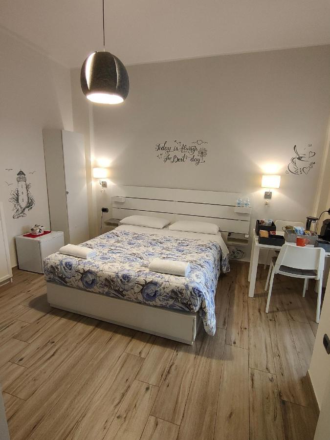Blue Rose Private Room サレルノ エクステリア 写真